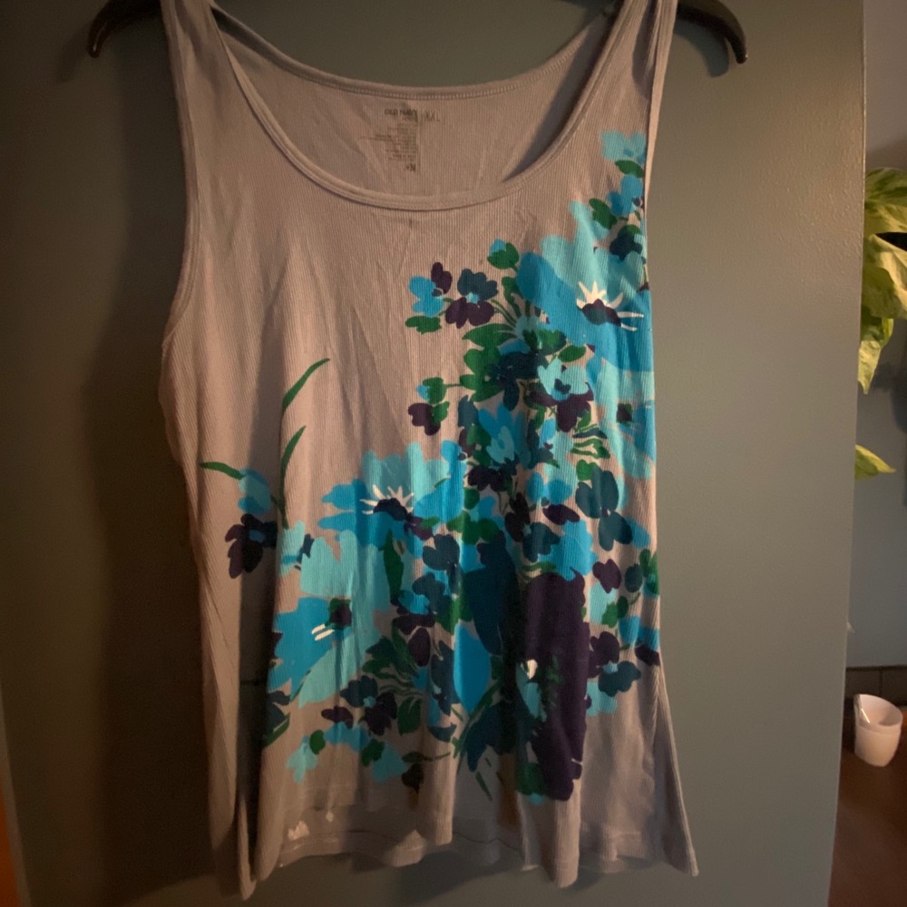 Old navy yoga tank